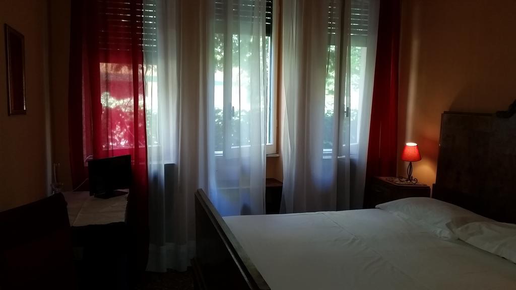 B&B L'Auberge Anzio Værelse billede